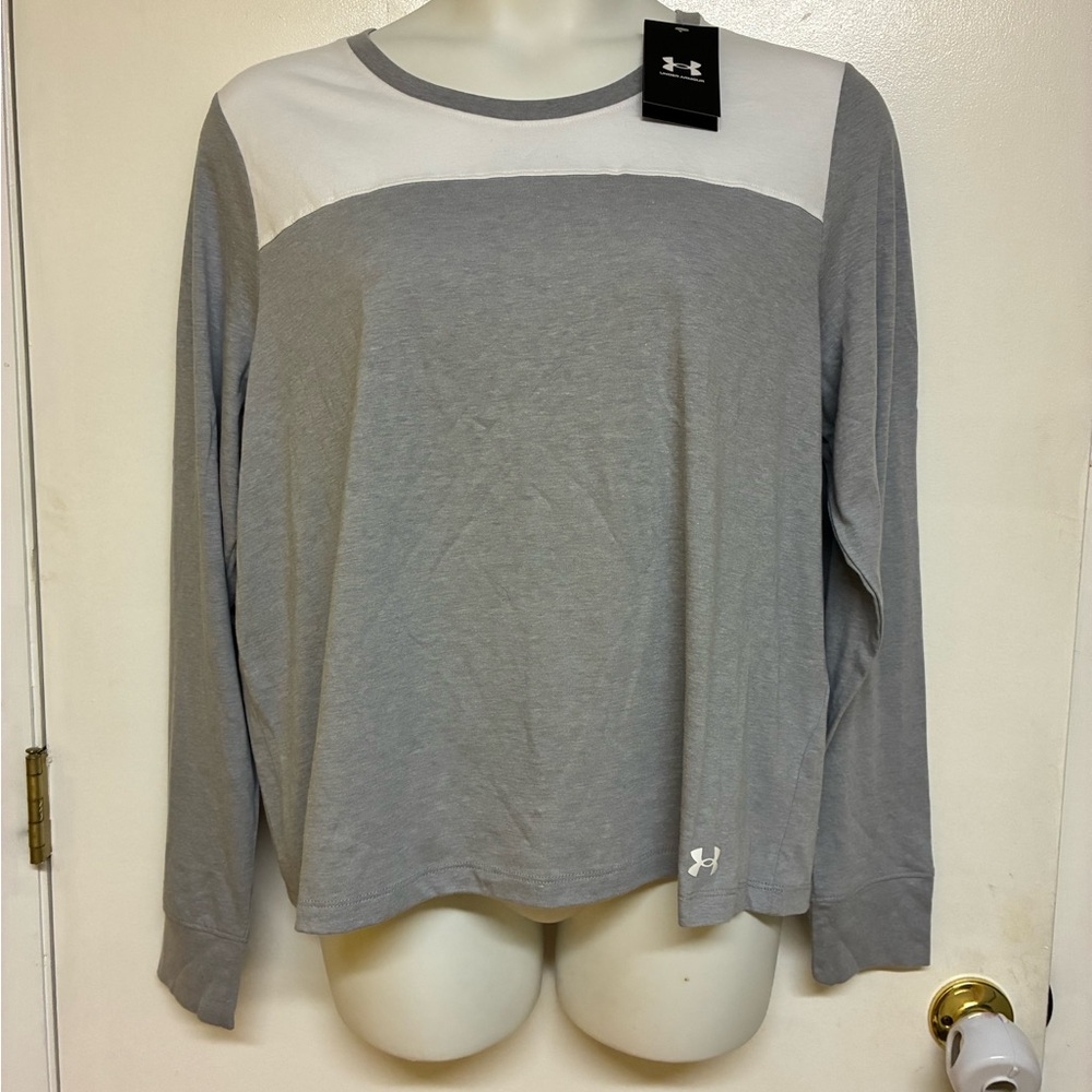 Under Armour Two-Tone Crew Neck Shirt